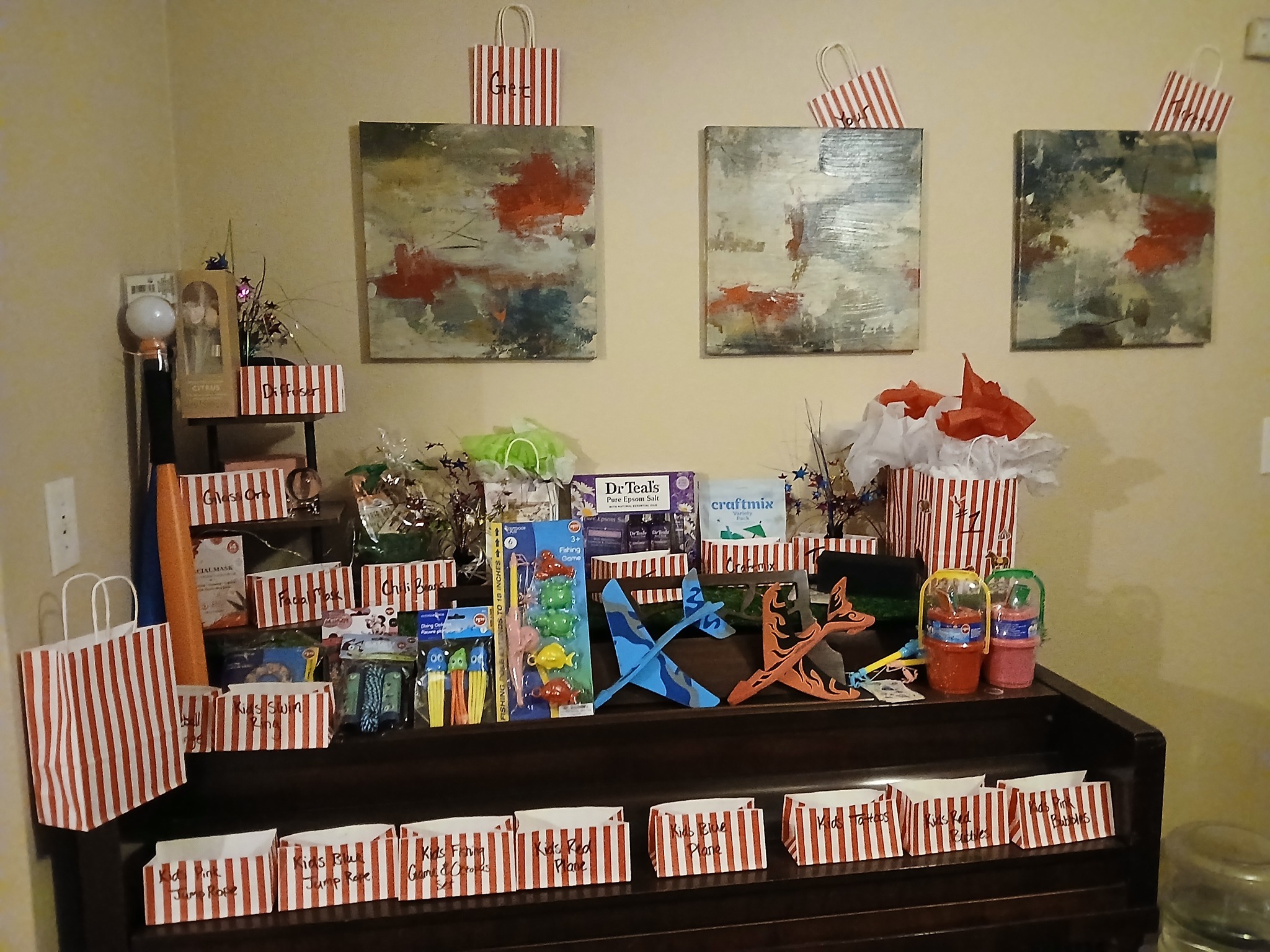 Carnival party prize table